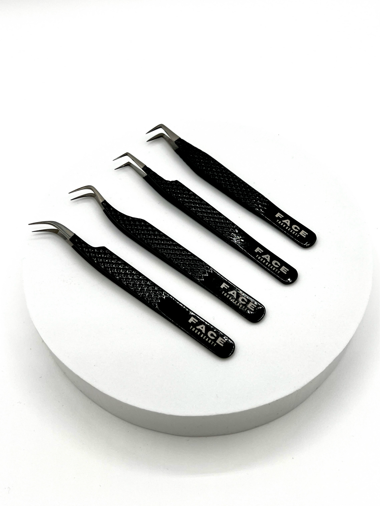 Full tweezer collection